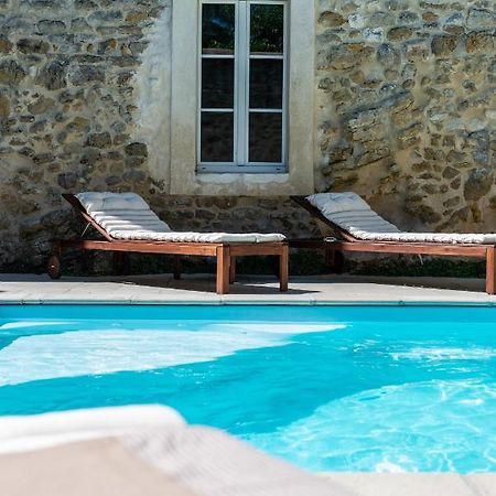 La Maison De Livia, Chambres D'Hotes, Piscine Chauffee, Proche Uzes, Nimes, Ales Sauzet  エクステリア 写真